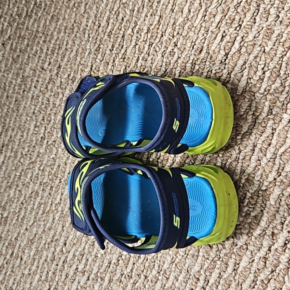 Skechers light up sandals - Picture 3 of 5